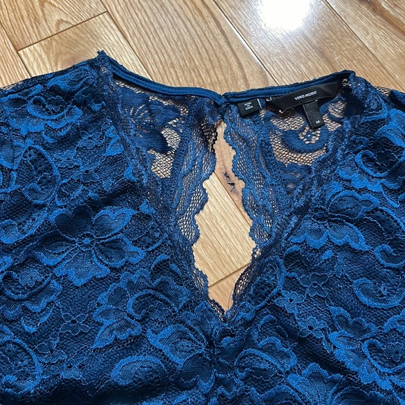 VERO MODA LACE DRESS - Picture 2 of 12